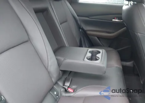 2022 Mazda Cx-30 Premium z USA, uszkodzony, nr VIN 3MVDMBDL4NM431739